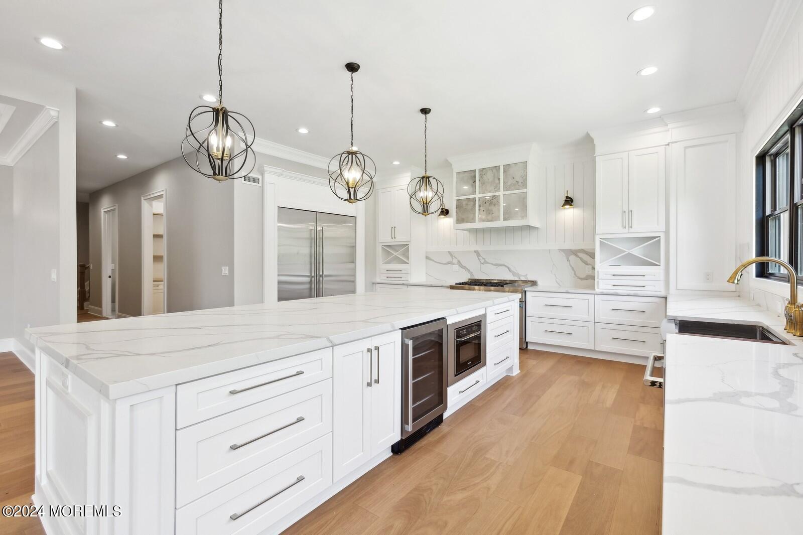 16 Round Hill Holmdel, NJ 07733 - Photo 19 of 60 22_16RoundHill_2022_Large