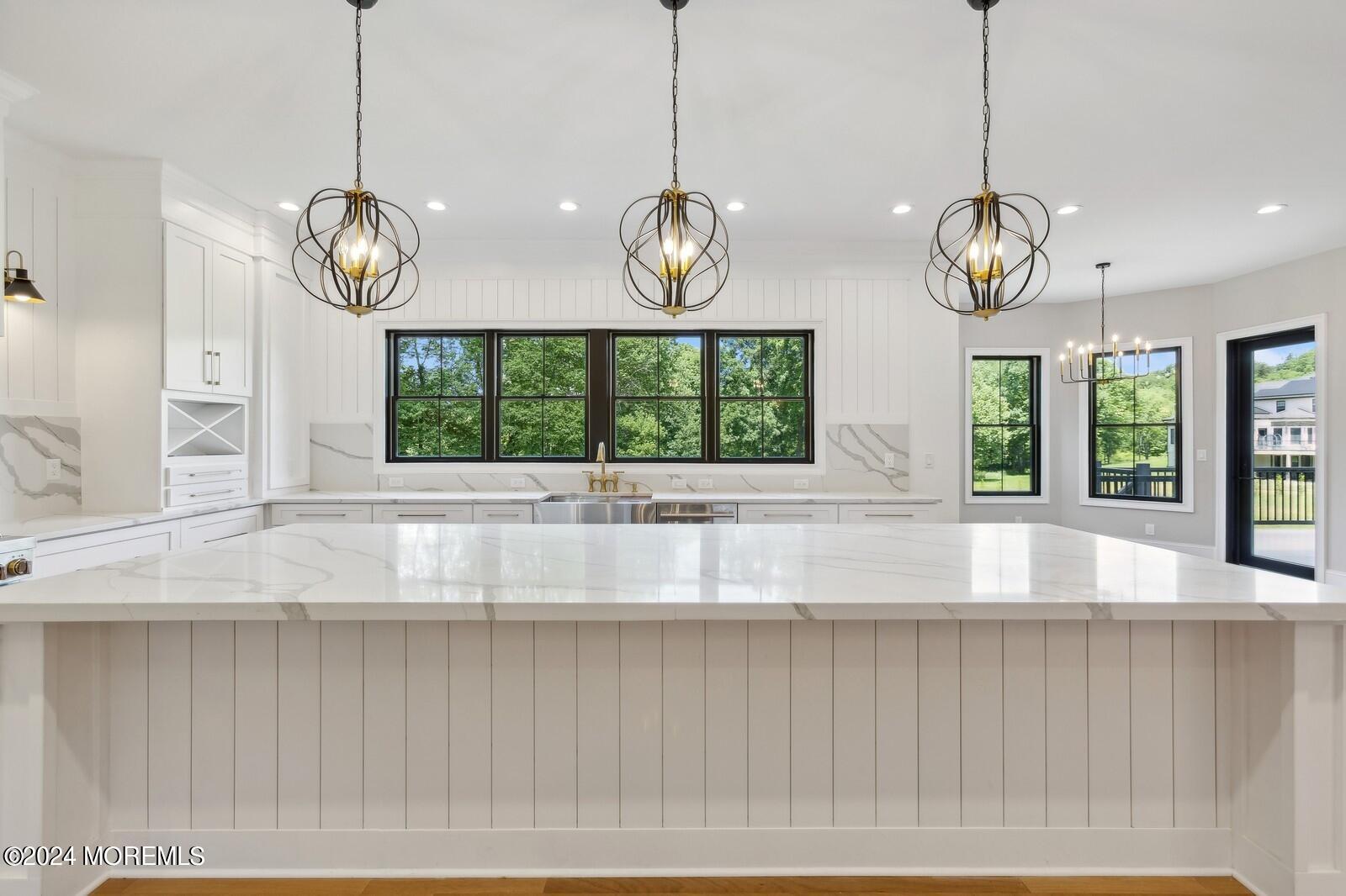 16 Round Hill Holmdel, NJ 07733 - Photo 21 of 60 24_16RoundHill_2024_Large