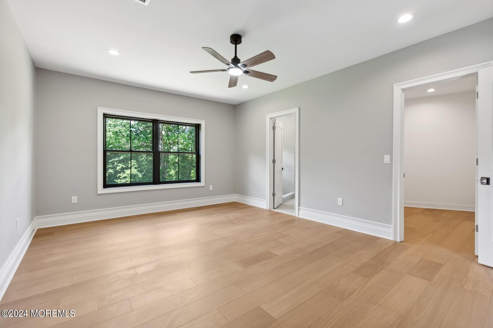 16 Round Hill Holmdel, NJ 07733 - Photo 40 of 60 42_16RoundHill_2042_Large