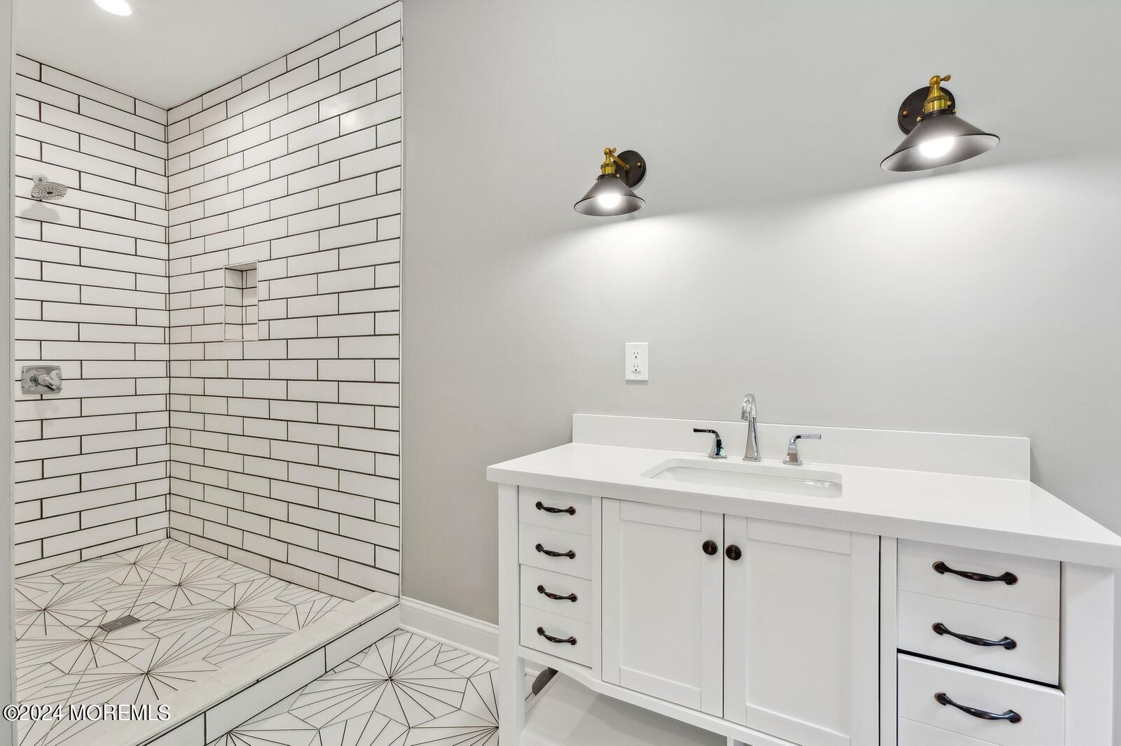 16 Round Hill Holmdel, NJ 07733 - Photo 43 of 60 38_16RoundHill_2038_Large