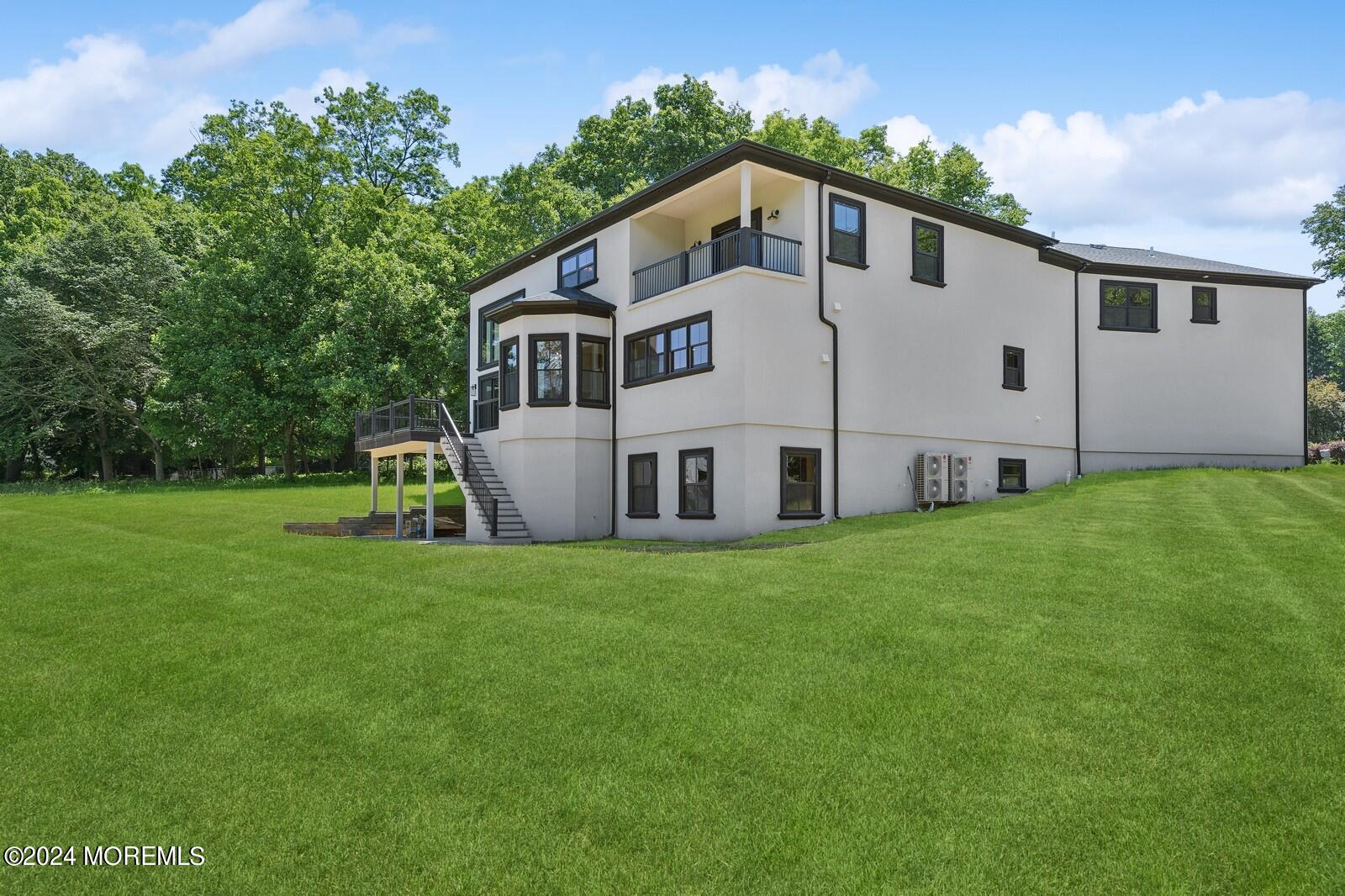 16 Round Hill Holmdel, NJ 07733 - Photo 51 of 60 06_16RoundHill_2006_Large