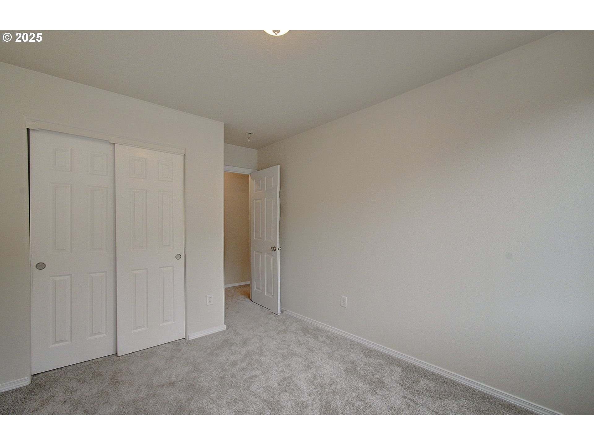 38581 Limerick Street Sandy, OR 97055 - Photo 16 of 34