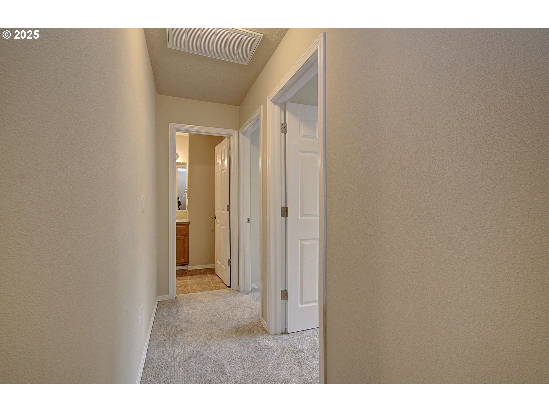 38581 Limerick Street Sandy, OR 97055 - Photo 18 of 34