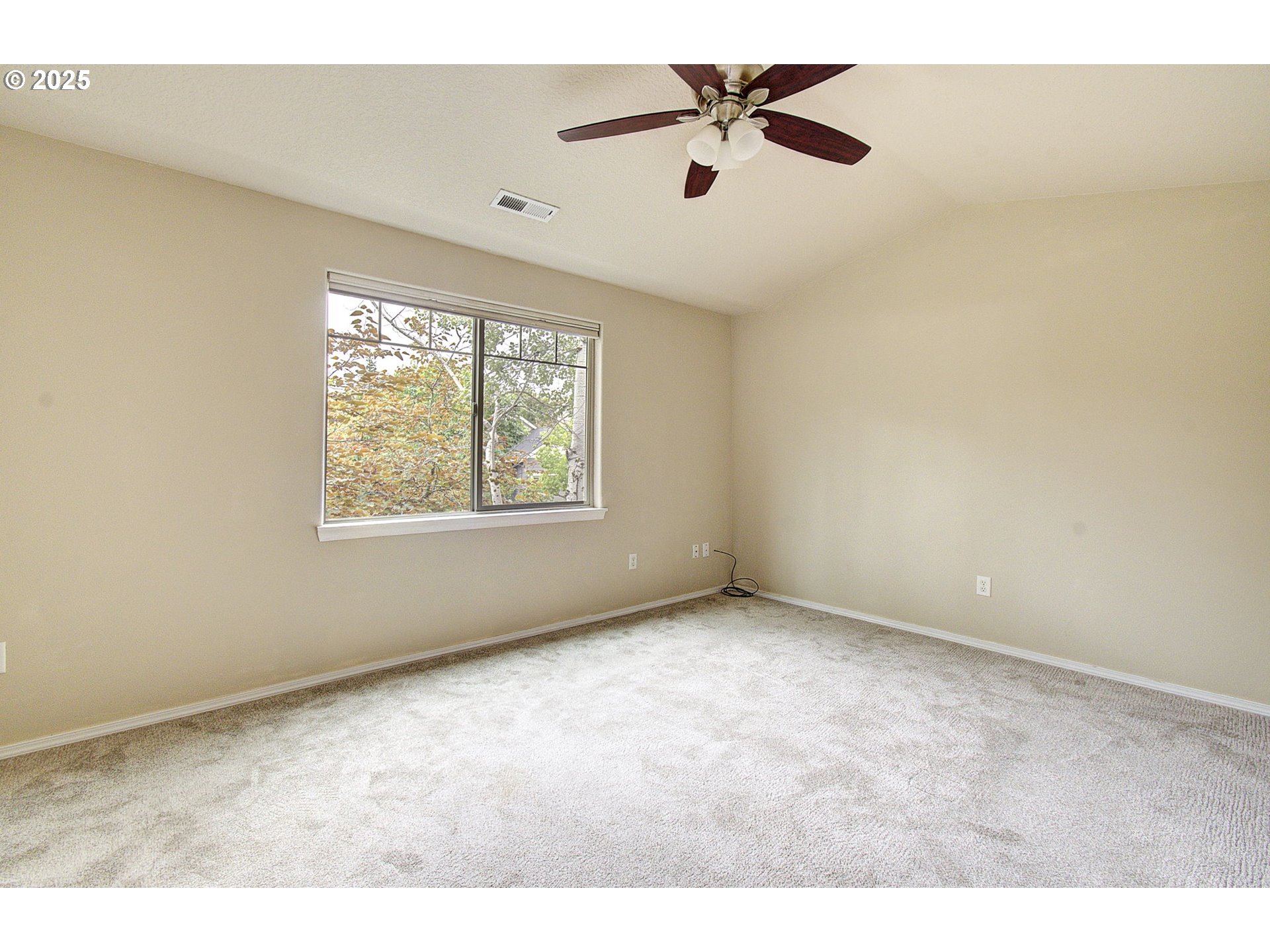 38581 Limerick Street Sandy, OR 97055 - Photo 25 of 34