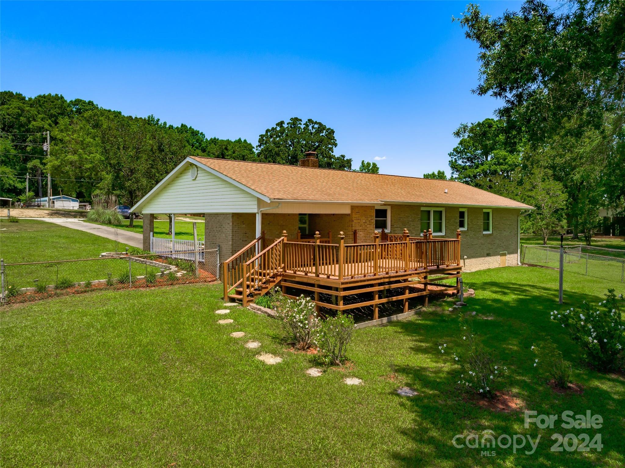 178 Wildwood Road Great Falls, SC 29055 - Photo 30 of 42 Gallery Image 30