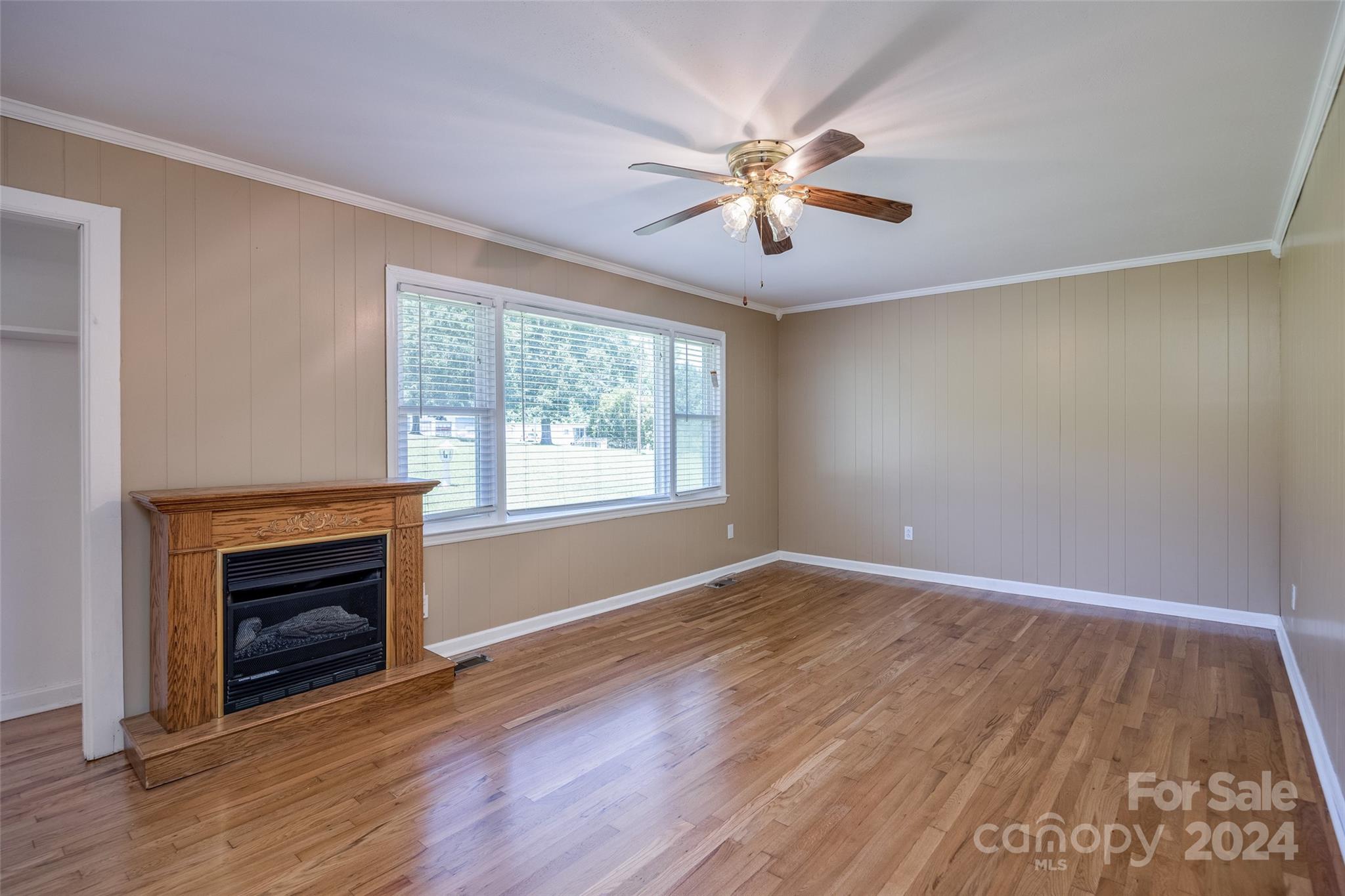 178 Wildwood Road Great Falls, SC 29055 - Photo 4 of 42 Gallery Image 4