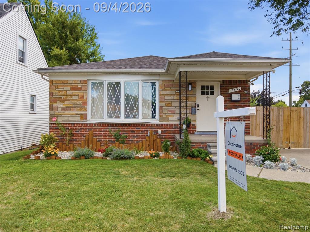 17830 Martin Road Roseville, MI 48066 - Photo 1 of 29 Gallery Image 1