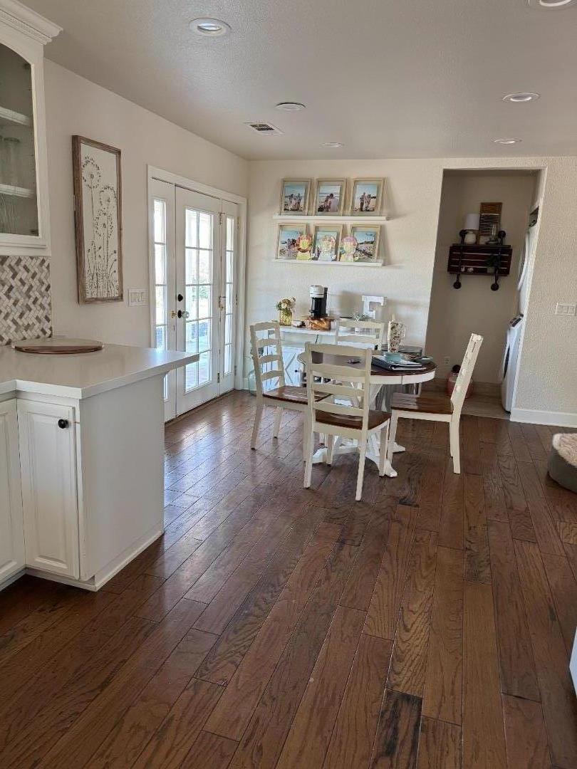 2253 Buffalo Way Copperopolis, CA 95228 - Photo 15 of 39 a workspace with wooden floor