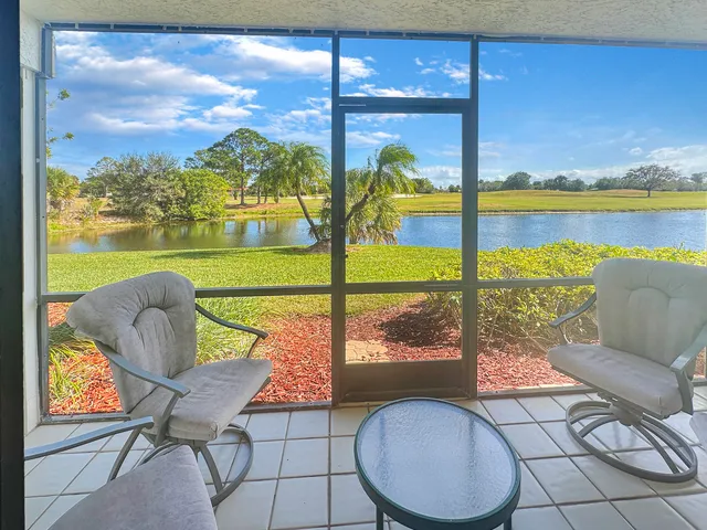 $154,900 | 3300 Twin Lakes Terrace, Unit 103, Fort Pierce, FL 34951