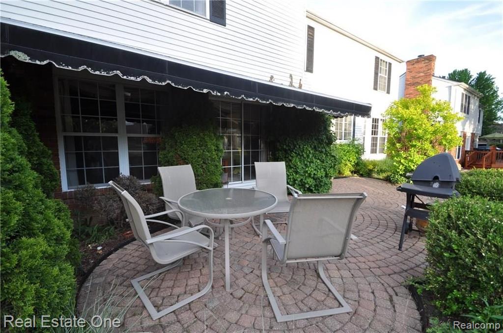 1166 Arms Court Rochester Hills, MI 48307 - Photo 28 of 30