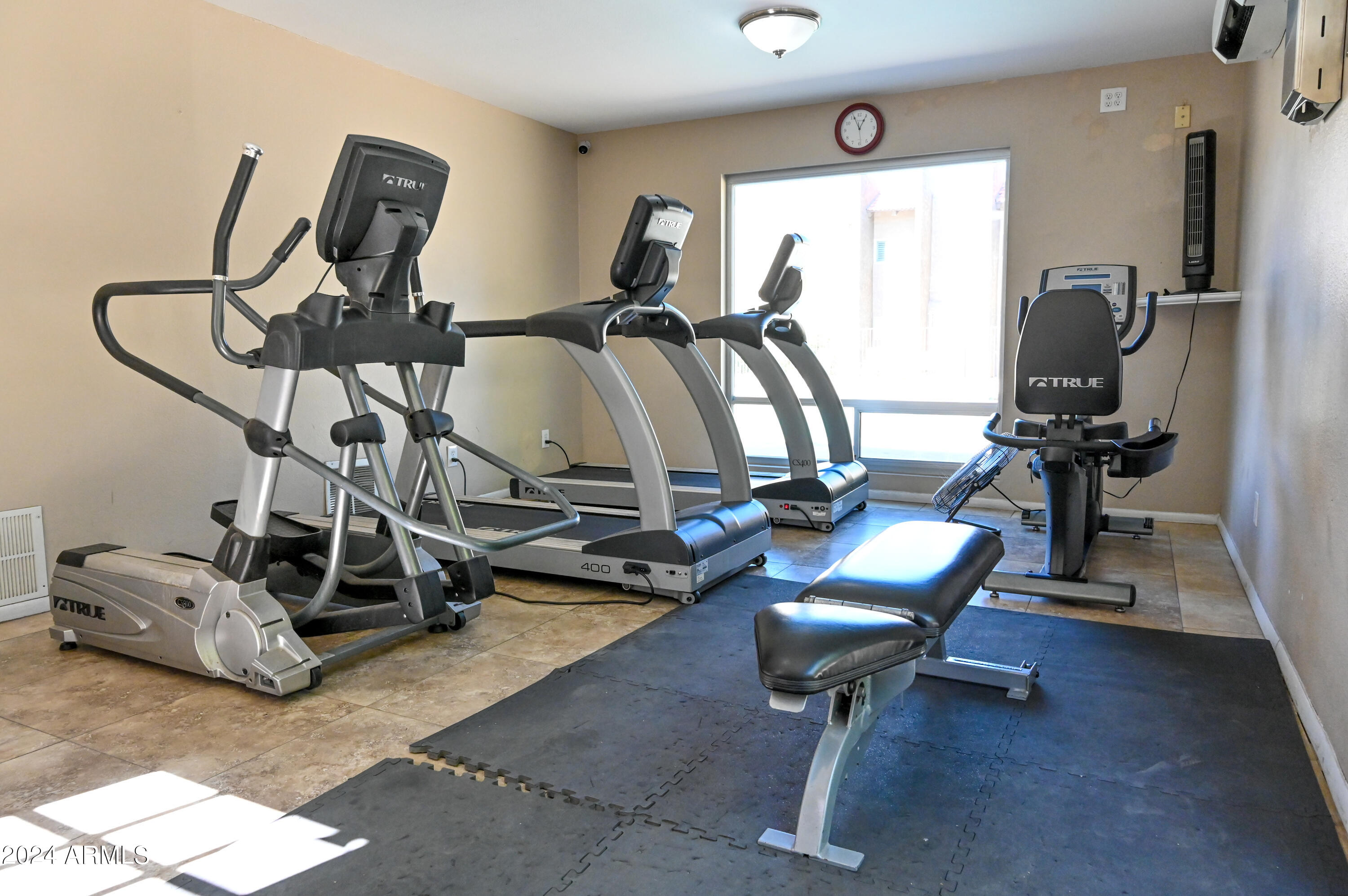 5525 East Thomas Road, Unit K4 Phoenix, AZ 85018 - Photo 19 of 27 Fitness Room