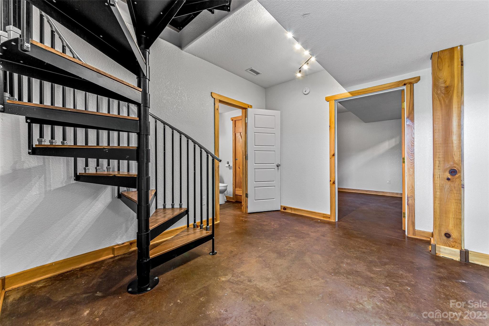 26 Edna Roberts Road Weaverville, NC 28787 - Photo 17 of 30 Gallery Image 17