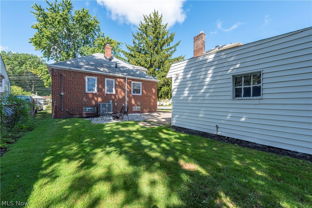 4369 Tiedeman Road Cleveland, OH 44144 - Photo 32 of 35 Gallery Image 32