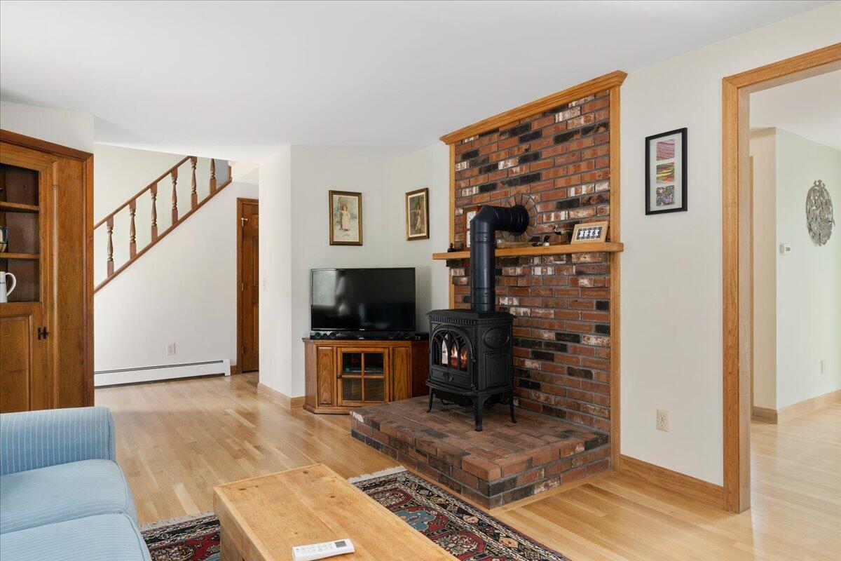 126 Middle Road South Chatham, MA 02659 - Photo 11 of 44 11-126mid-111