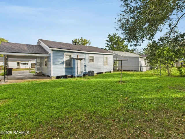 $875 | 413 Dorothy Street, Lafayette, LA 70501