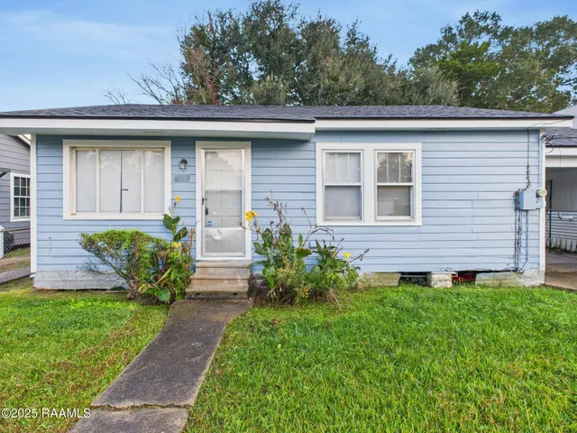 $875 | 413 Dorothy Street, Lafayette, LA 70501