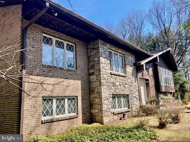 334 Candy Road Mohnton, PA 19540 - Photo 3 of 33