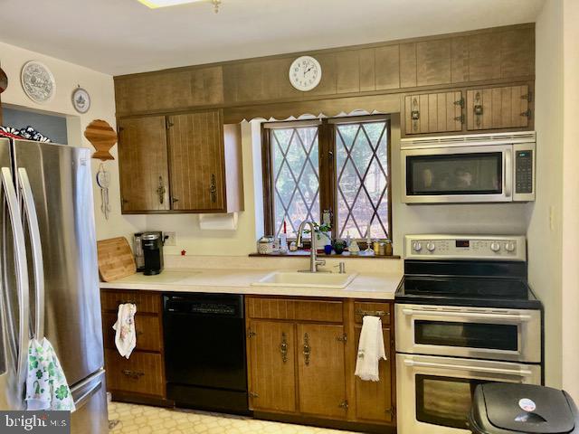 334 Candy Road Mohnton, PA 19540 - Photo 7 of 33