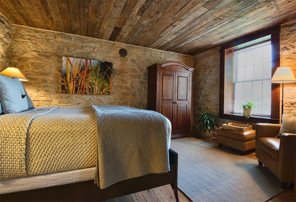 5020 Anderson Avenue Manhattan, KS 66503 - Photo 6 of 27