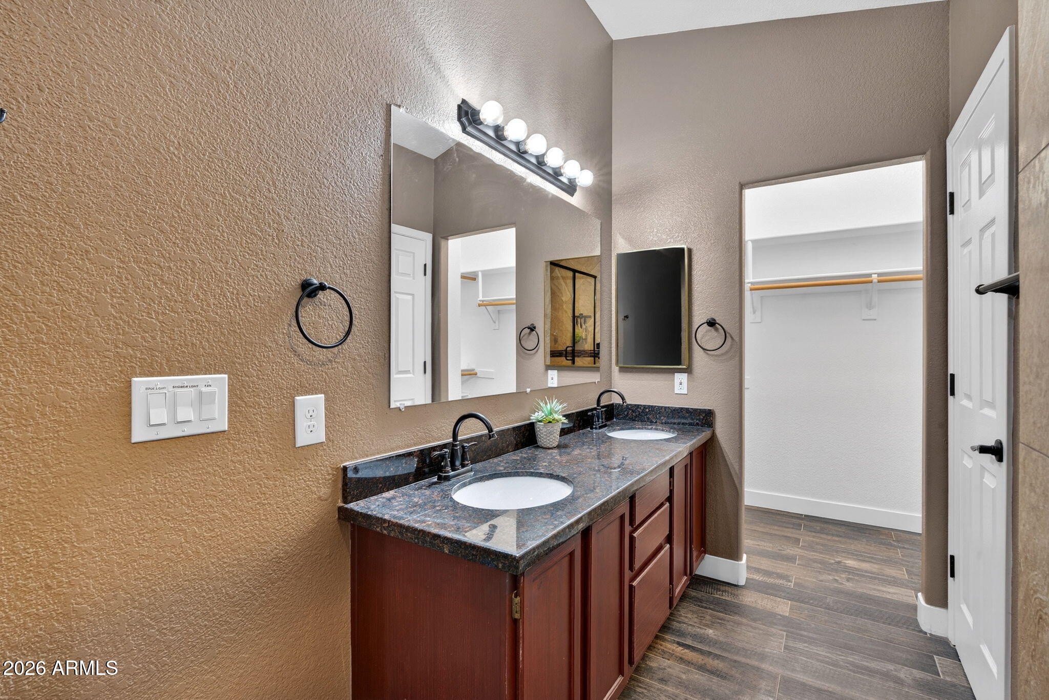 3242 North Ricardo Circle Mesa, AZ 85215 - Photo 34 of 79 28-web-or-mls-055N Ricardo Cir