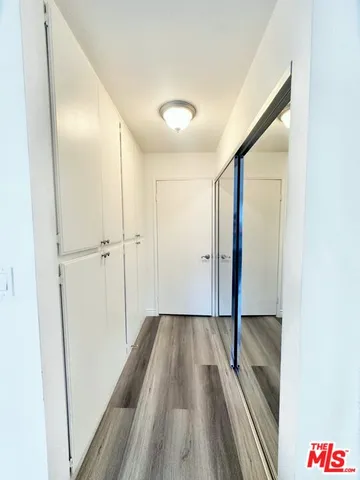 $2,995 | 909 North Croft Avenue, Unit 204, Los Angeles, CA 90069