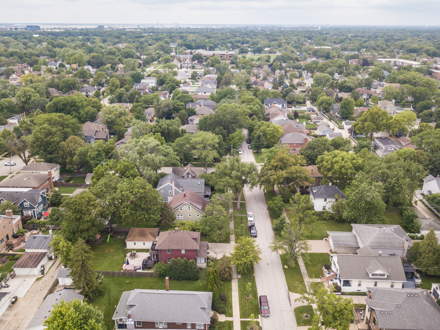 922 Prairie Avenue Park Ridge, IL 60068 - Photo 7 of 12 Gallery Image 7