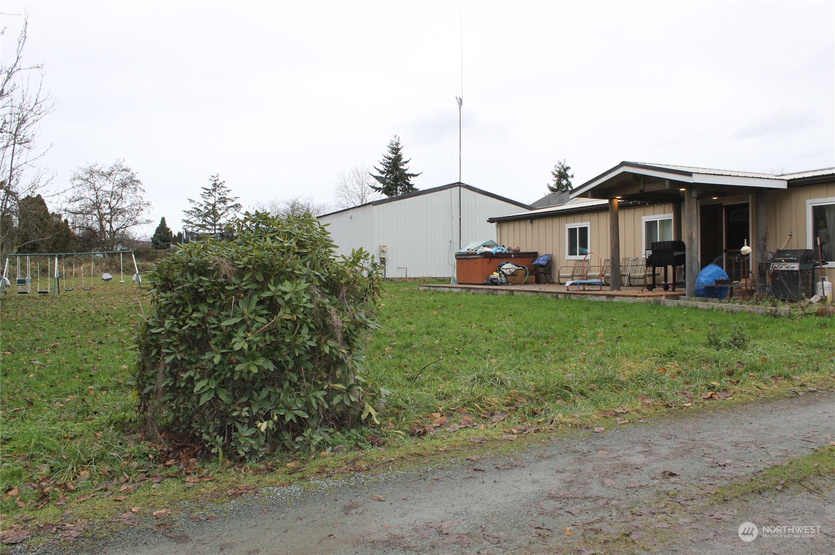 1719 Martin Road Mount Vernon, WA 98273 - Photo 10 of 26 Gallery Image 10