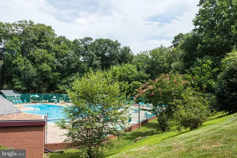 $355,000 | 1201 South Barton Street, Unit 182, Arlington, VA 22204