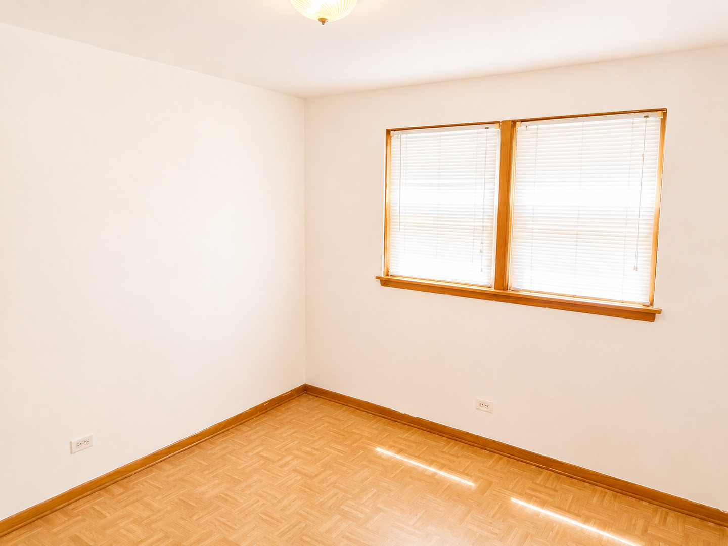 7560 Waukegan Road, Unit GC Niles, IL 60714 - Photo 4 of 8