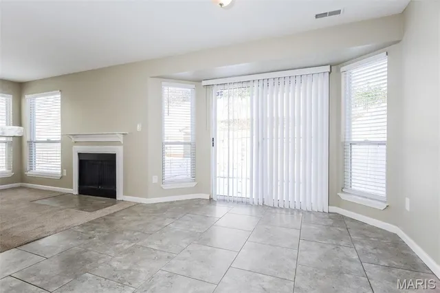 $2,010 | 11253 Liberty Landing Drive, Florissant, MO 63033