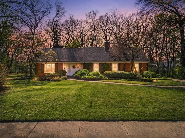 $295,000 | 1620 Arden Avenue, Rockford, IL 61107