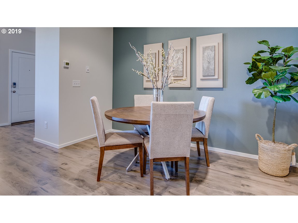2242 Southeast Palmquist Road Gresham, OR 97080 - Photo 12 of 20 Gallery Image 12