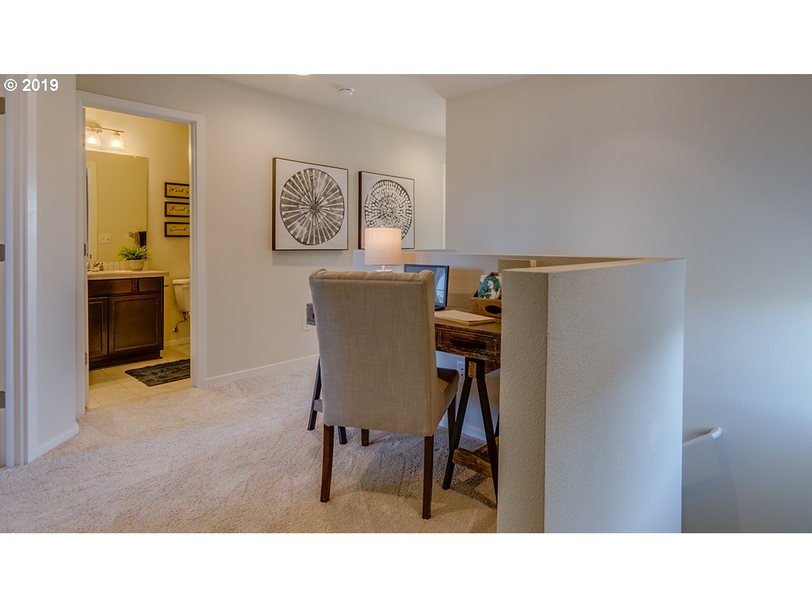 2242 Southeast Palmquist Road Gresham, OR 97080 - Photo 13 of 20 Gallery Image 13