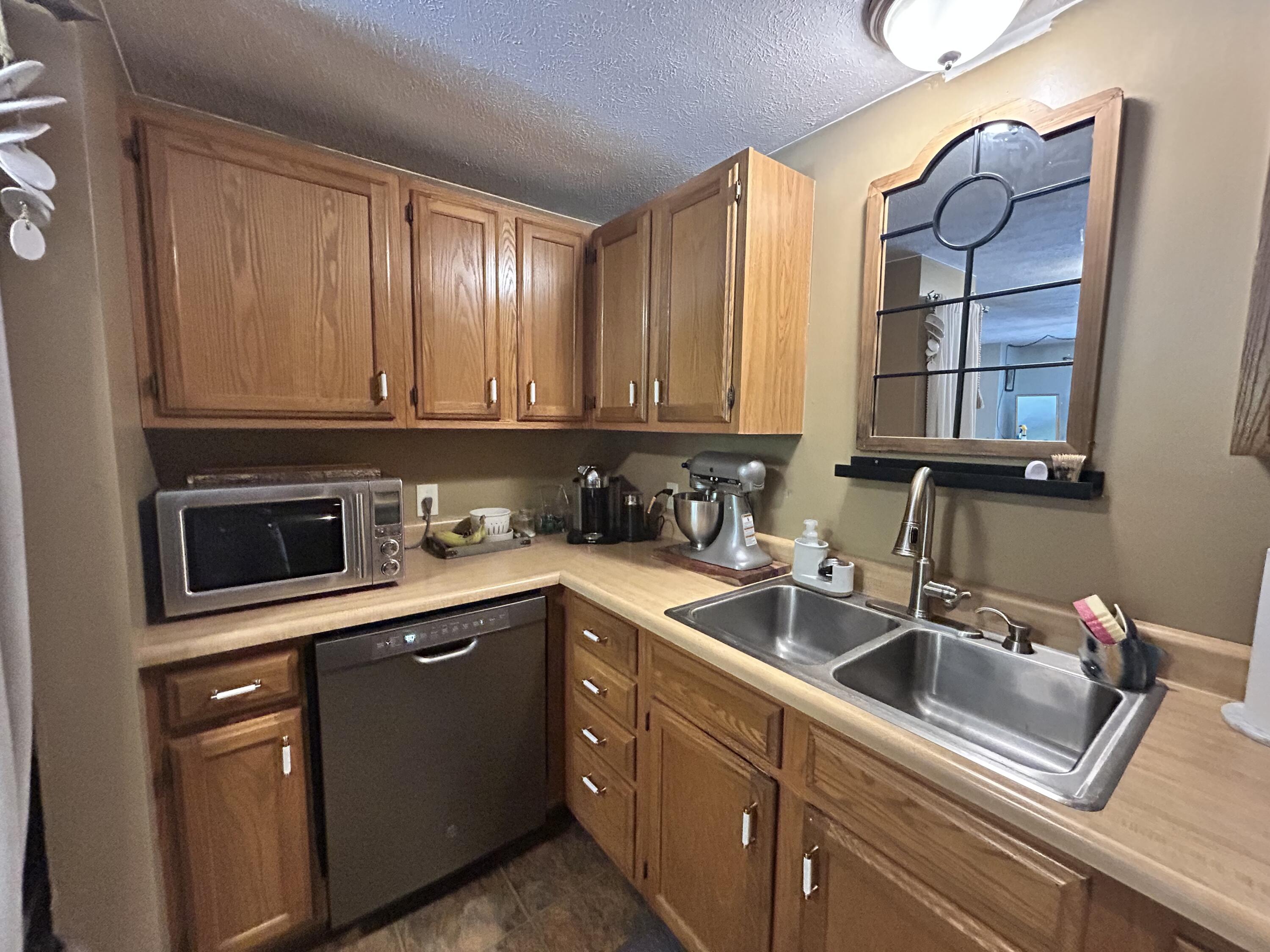 208 New Road Arundel, ME 04046 - Photo 34 of 64 IMG_2340