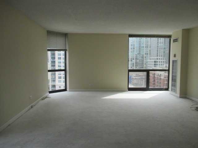 70 West Huron Street, Unit 1302 Chicago, IL 60654 - Photo 11 of 11