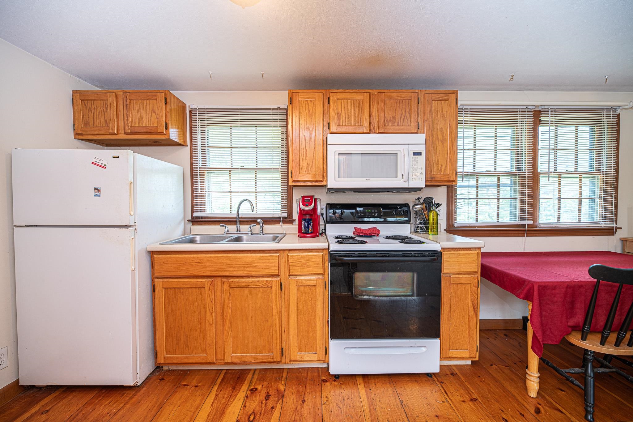 21 Dow Lane Rye, NH 03870 - Photo 15 of 38