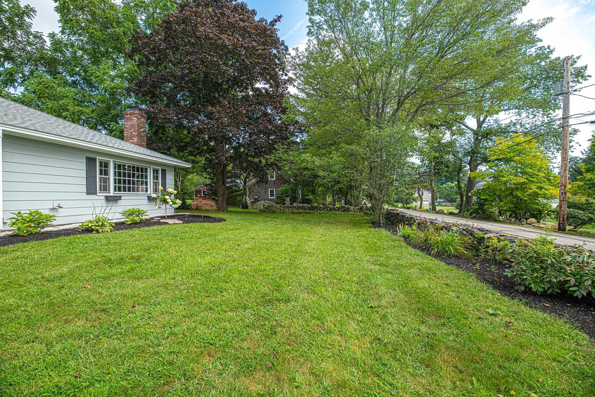 21 Dow Lane Rye, NH 03870 - Photo 2 of 38