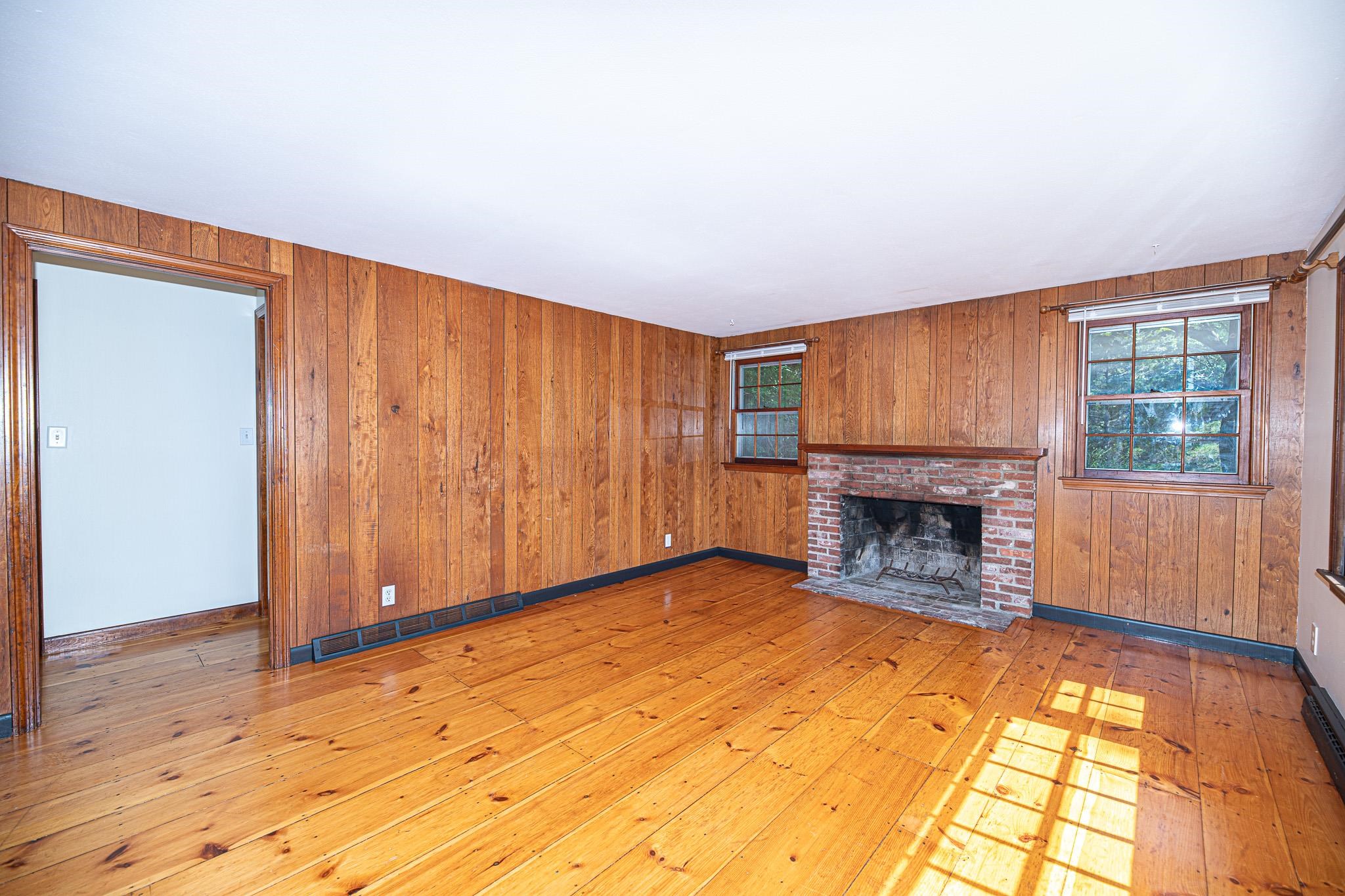 21 Dow Lane Rye, NH 03870 - Photo 3 of 38