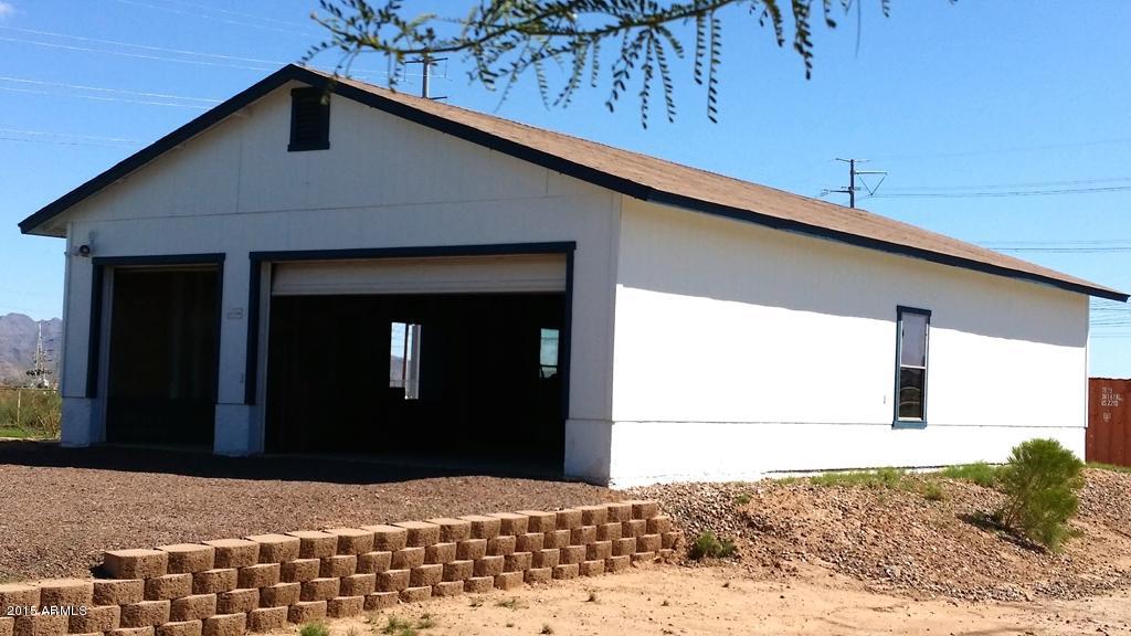 18735 West Chipman Road Buckeye, AZ 85326 - Photo 3 of 25 13 (Copy)