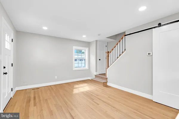 $730,000 | 5105 11th Street South, Arlington, VA 22204