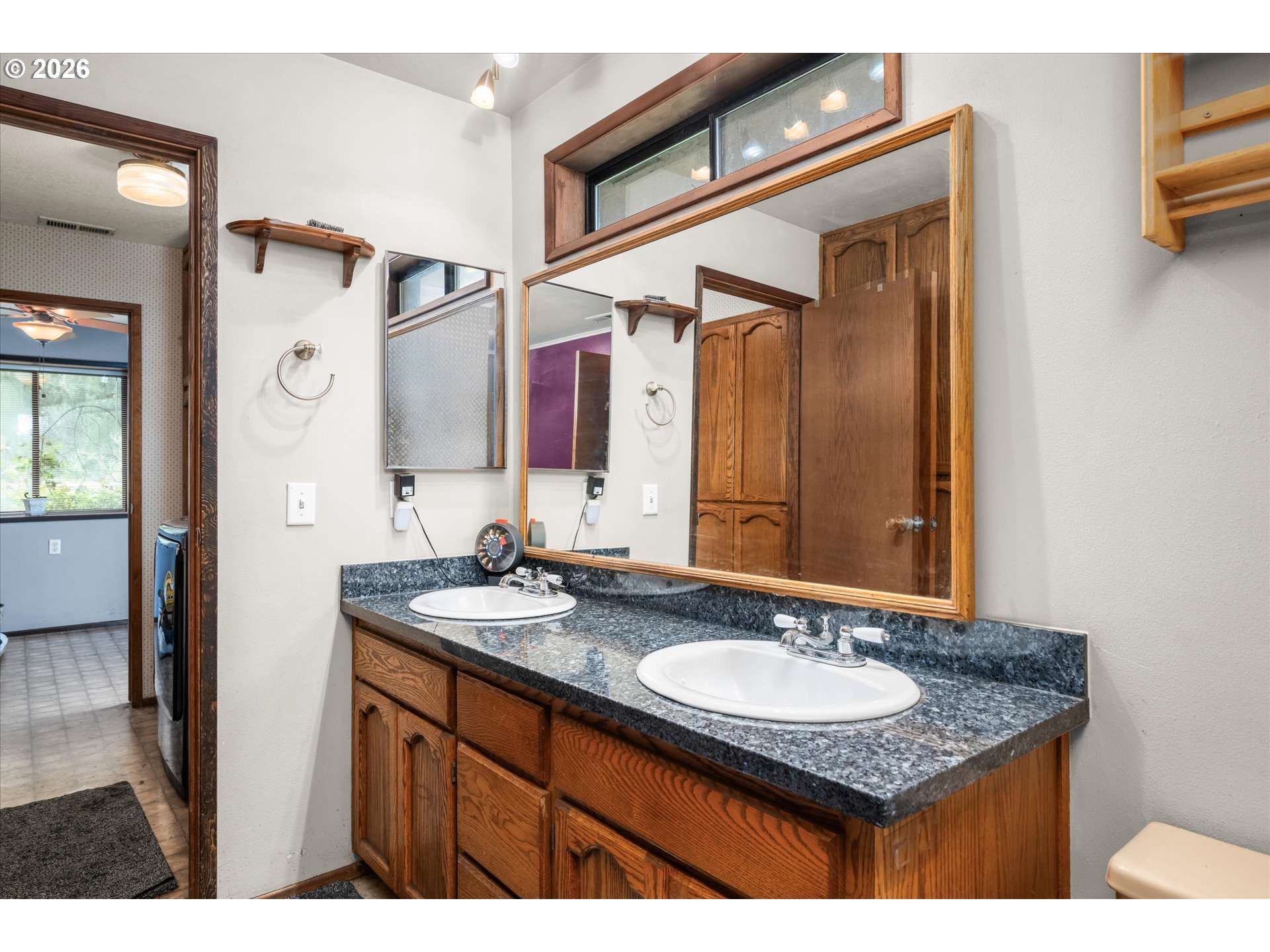 38613 Highway 58 Dexter, OR 97431 - Photo 14 of 30