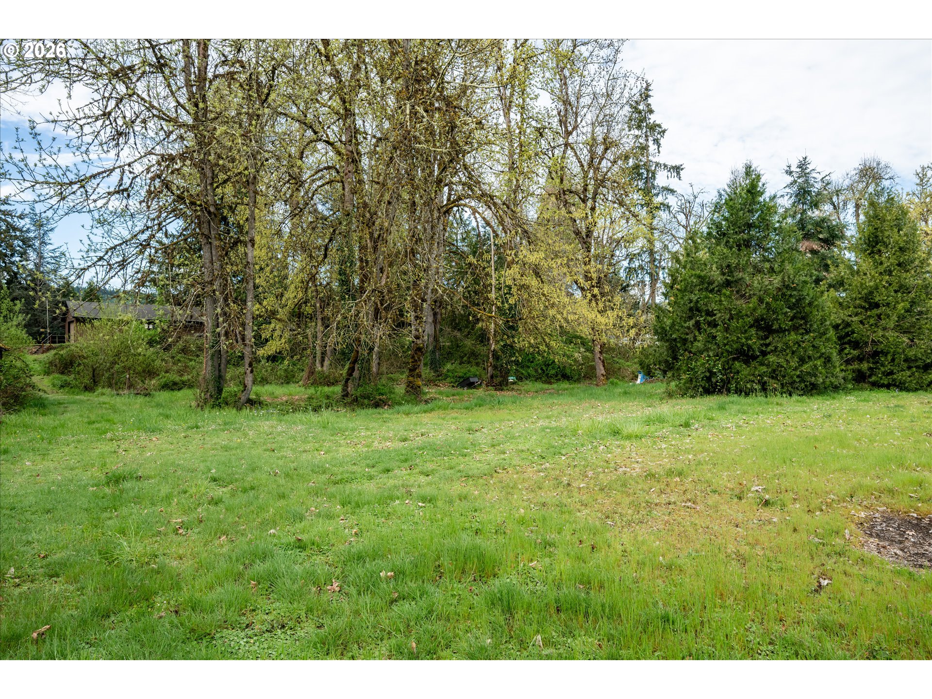 38613 Highway 58 Dexter, OR 97431 - Photo 22 of 30