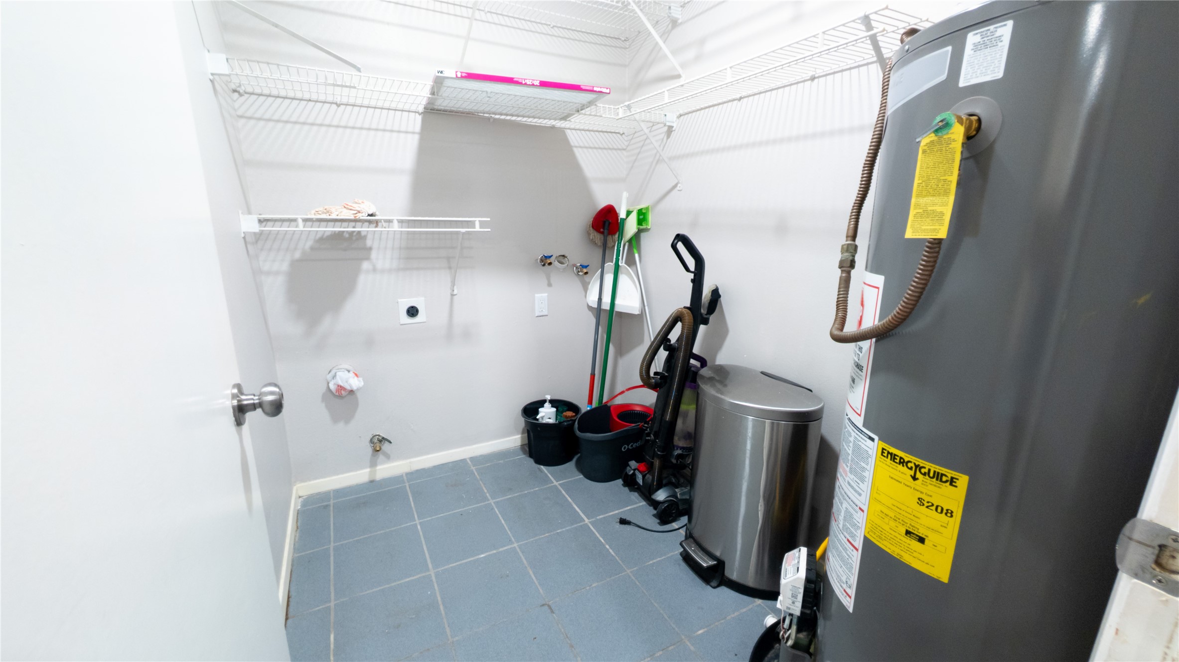 1915 Westlake Road Houston, TX 77062 - Photo 11 of 24 Laundry room off of the kitchen
