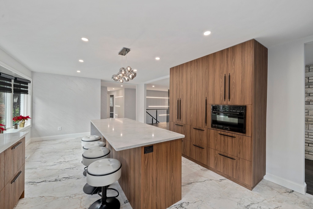 60 Algonquin Road Canton, MA 02021 - Photo 6 of 42