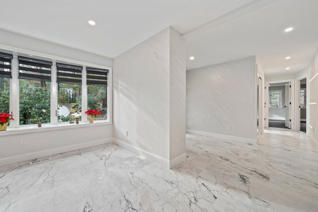 60 Algonquin Road Canton, MA 02021 - Photo 7 of 42