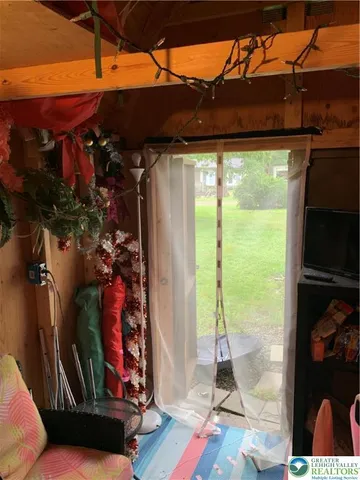 $135,000 | 127 Pine Cone Trail, Scotrun, PA 18355