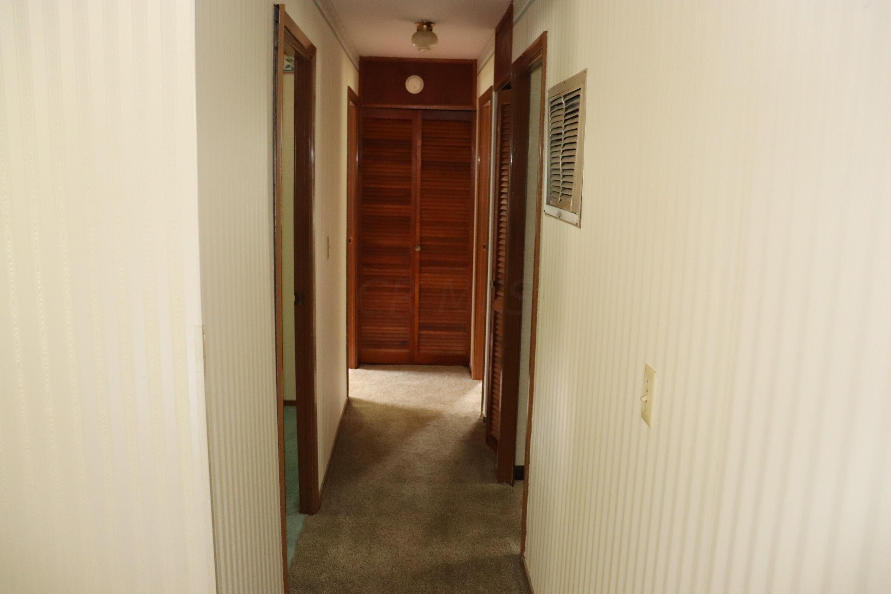 139 Hawthorne Road Sunbury, OH 43074 - Photo 11 of 21 IMG_1164