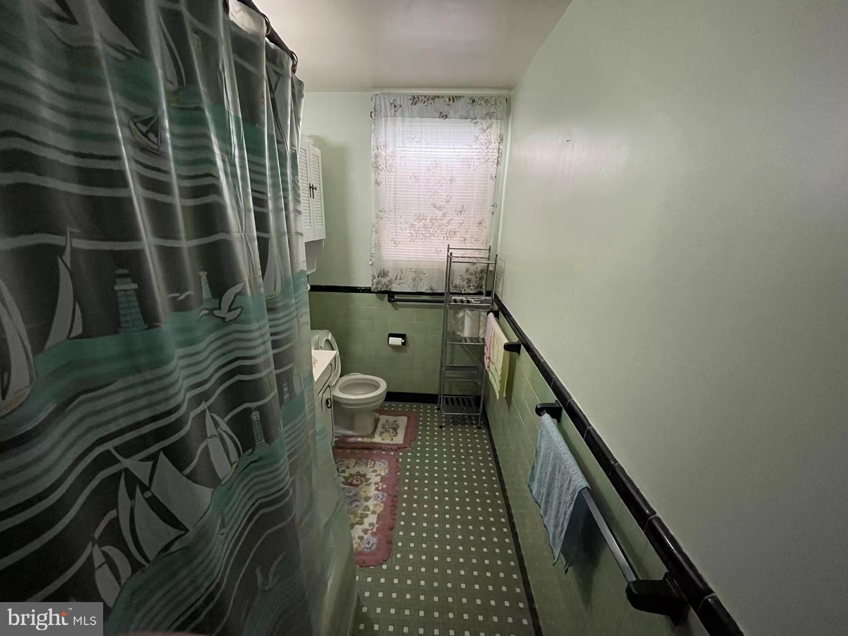 3908 State Road Drexel Hill, PA 19026 - Photo 22 of 29 1st floor full bath