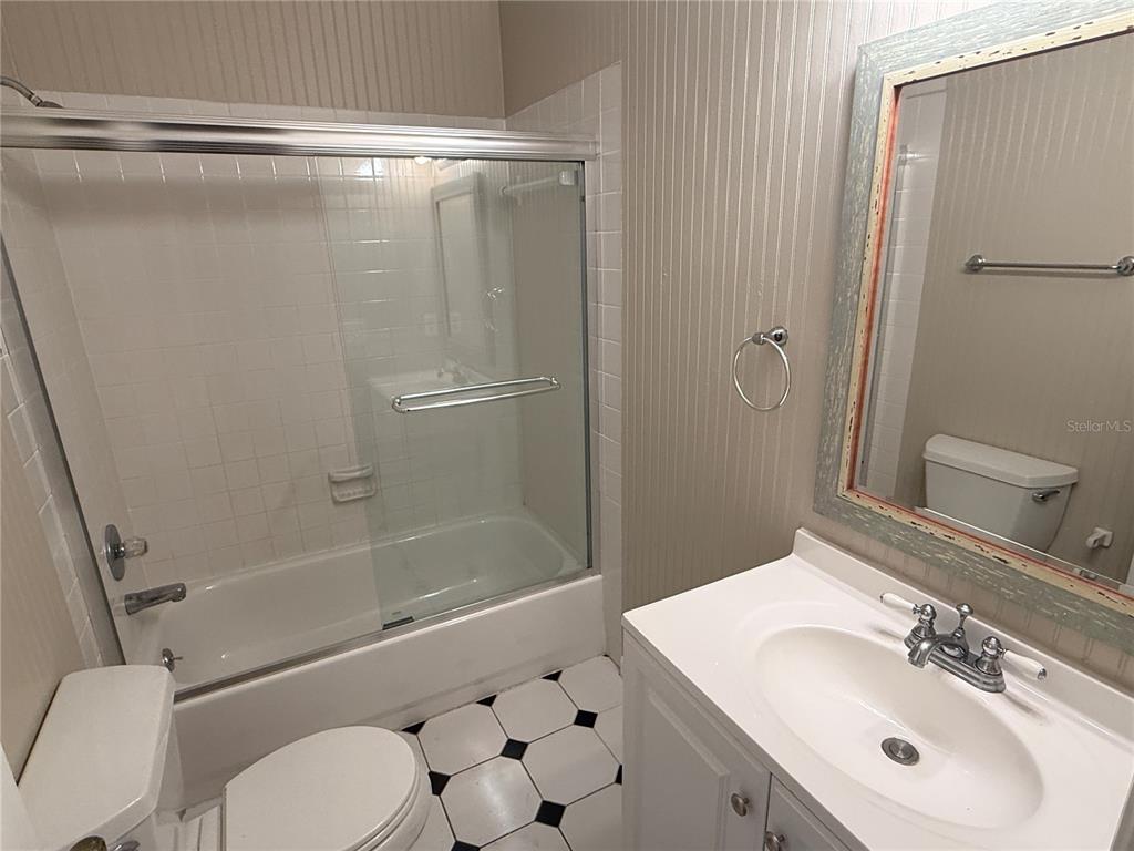 703 Crystal Lake Road Lutz, FL 33548 - Photo 25 of 59 Gallery Image 25