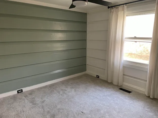 $200,000 | 2024 Round A Bout Road, Monticello, IN 47960